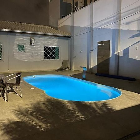 Villa Casa no centro de Balneário Camboriú Esterno foto